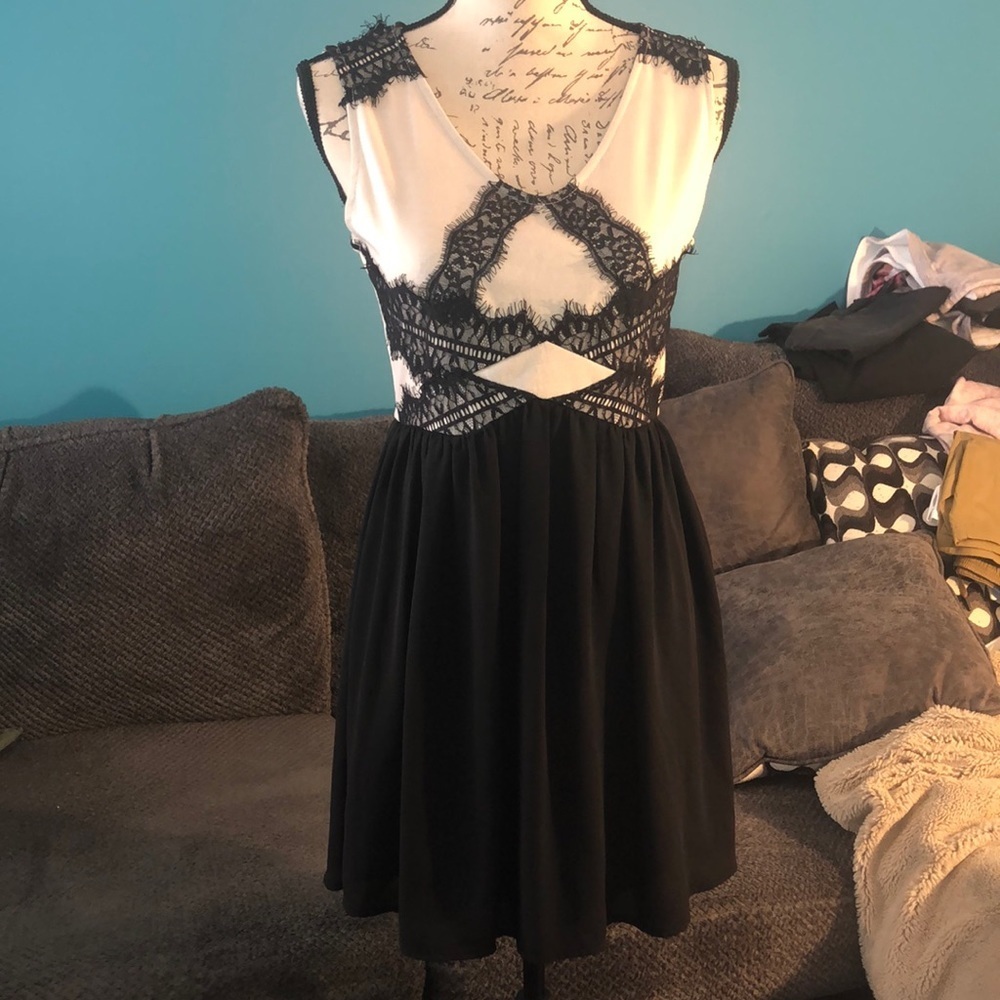 Rewind Sleeveless Dress, Medium